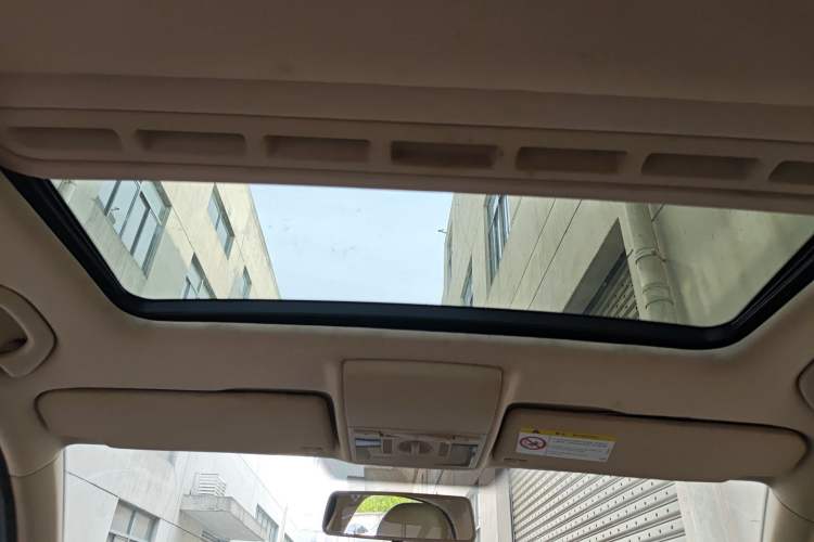 Used Volkswagen Lavida 2013 Revised Version 1.4 TSI DSG Comfort Edition Headliner