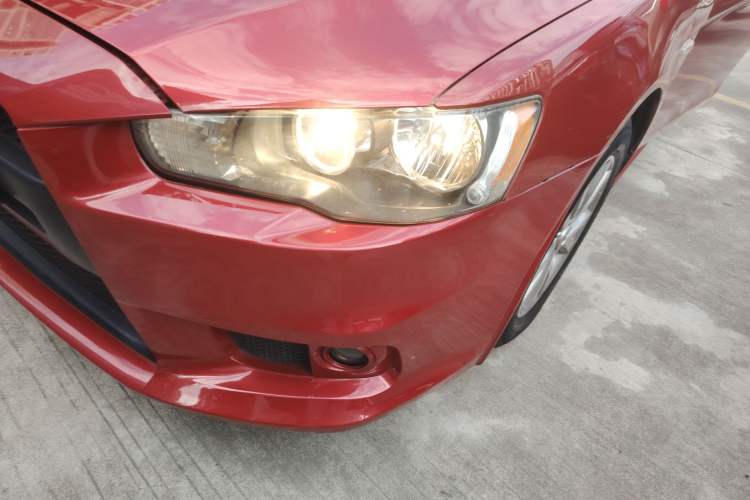 Used Mitsubishi Lancer EX 2013 Fashion Edition 1.8L CVT Comfort Version
