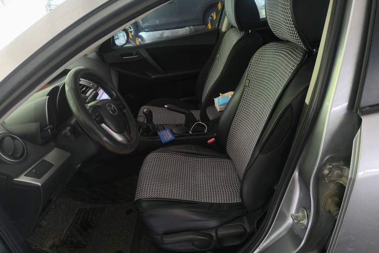 Used Mazda Mazda 3 2013 Sedan 1.6L Manual Elite Model