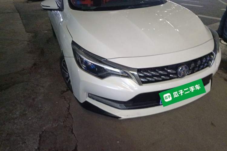 Used Venucia D60 2019 1.6L XL CVT Smart Connect Elite Edition