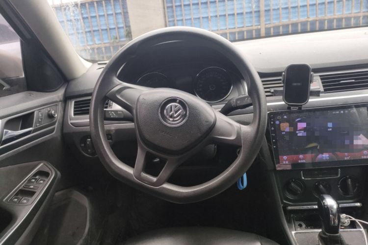 Used Volkswagen Bora 2016 1.6L Automatic Fashion Model
