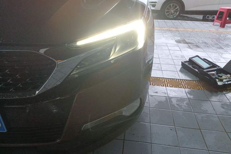 Used DS 6 2014 1.6T Luxury Edition THP160