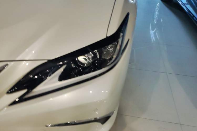 Used Lexus ES 2020 200 Excellence Edition Left Front Headlight
