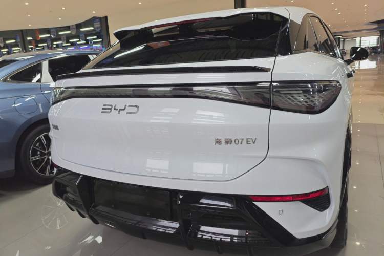 Used BYD Sealion 07 EV 2024 610 Long-Range Version
