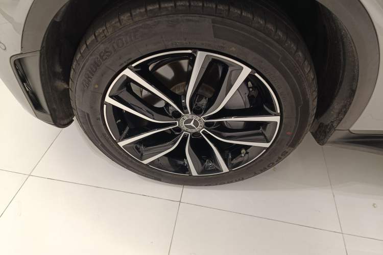 Used Mercedes-Benz GLC 2020 Facelift GLC 300 L 4MATIC Dynamic Edition