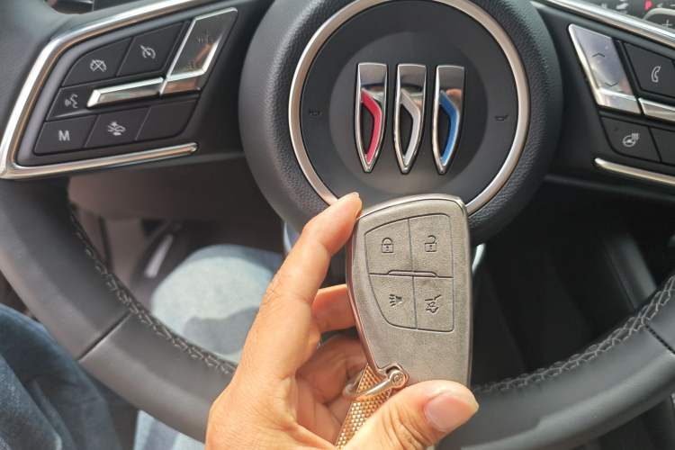 Used Buick Envision 2024 Encore Plus 28T Two-Wheel Drive Luxury Edition Interior 1