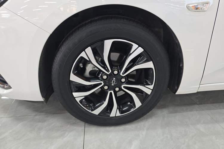 Used Chevrolet Monza 2022 Light Hybrid RS 330T Automatic Comfort Edition
