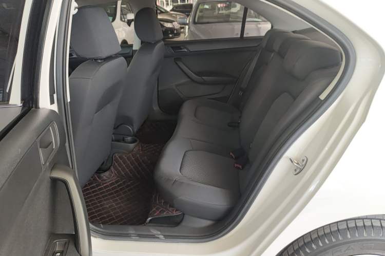 Used Volkswagen Santana 2019 1.5L Manual Fashion Edition China VI Standard
