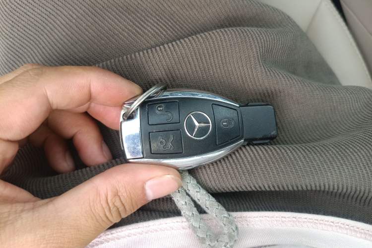 Used Mercedes-Benz C-Class 2016 C 200 L Sport Edition Interior 1