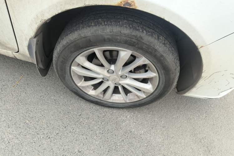 Used Geely Auto Vision 2020 1.5L Manual Asian Games Edition Right Front Wheel Hub