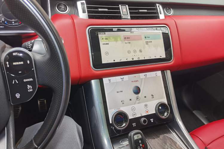 Used Land Rover Range Rover Sport 2022 3.0 L6 YAO Black Edition
