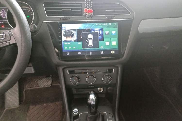 Used Volkswagen Tiguan L 2019 330TSI Automatic Two-Wheel Drive Luxury Edition China VI Standard