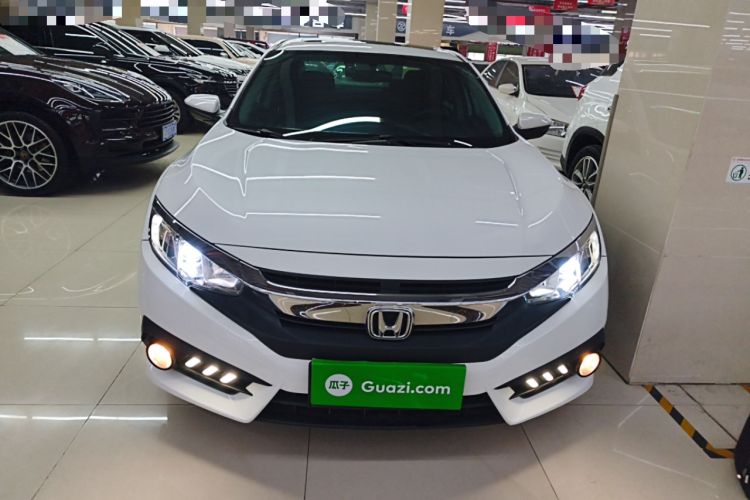 Used Honda Civic 2016 220TURBO CVT Luxury Edition
