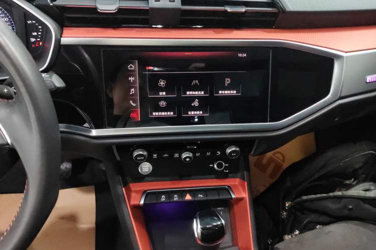 Used Audi Q3 2019 40 TFSI Fashion Dynamic Model