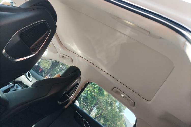 Used Hongqi HS3 2024 1.5T Zhiwei Edition
