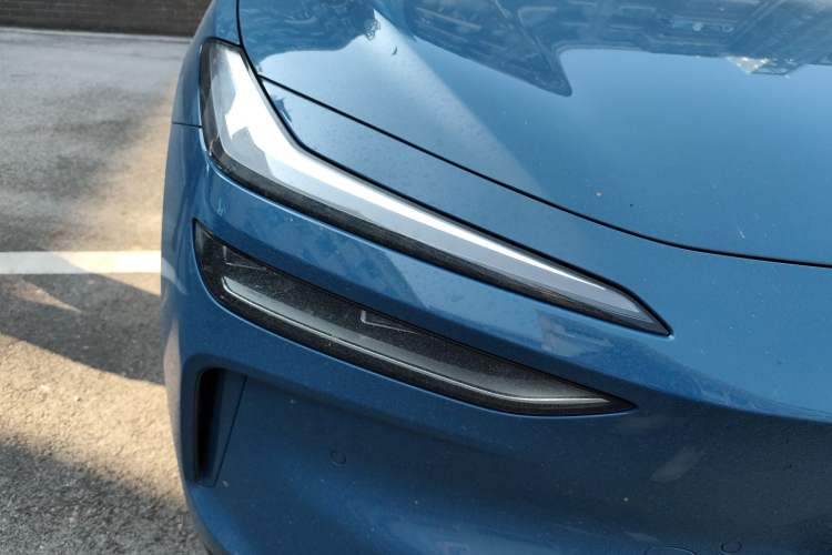 Used ONVO L60 2024 60 kWh All-Wheel Drive