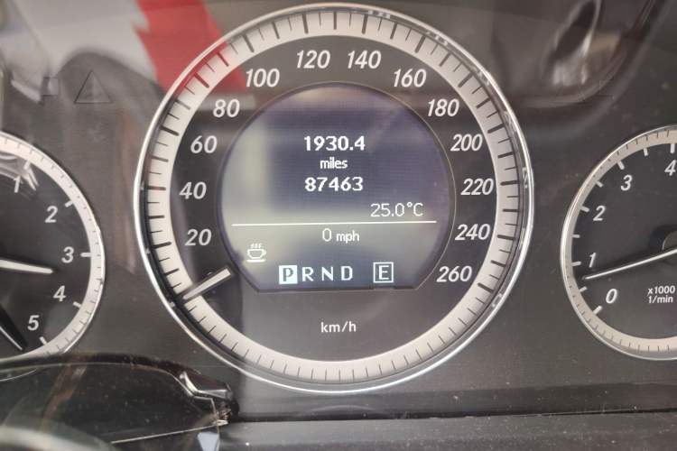 Used Mercedes-Benz E-Class 2011 E 200 L CGI Elegant Model