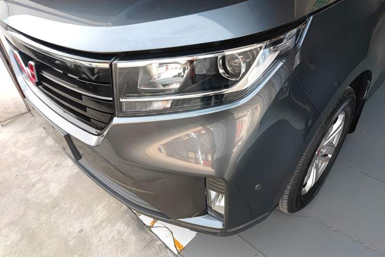 Used Wuling Zhengcheng 2021 1.5T Manual Luxury Commercial Vehicle Left Front Headlight