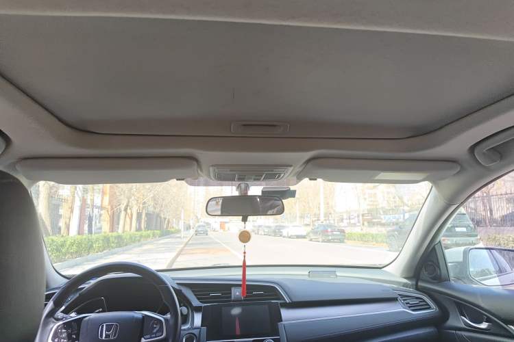 Used Honda Civic 2016 220TURBO CVT Prestige Edition
