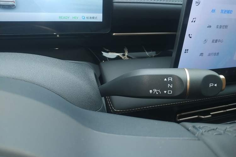 Used Wuling Xingguang 2025 150 km Smart Pilot Version
