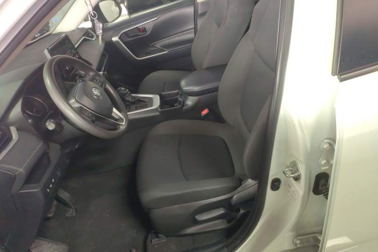 Used Toyota RAV4 2020 2.0L CVT Two-Wheel Drive Urban Edition