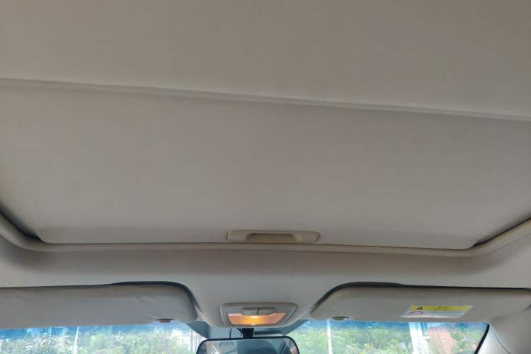 Used Baojun 560 2016 1.8L Manual Luxury Edition