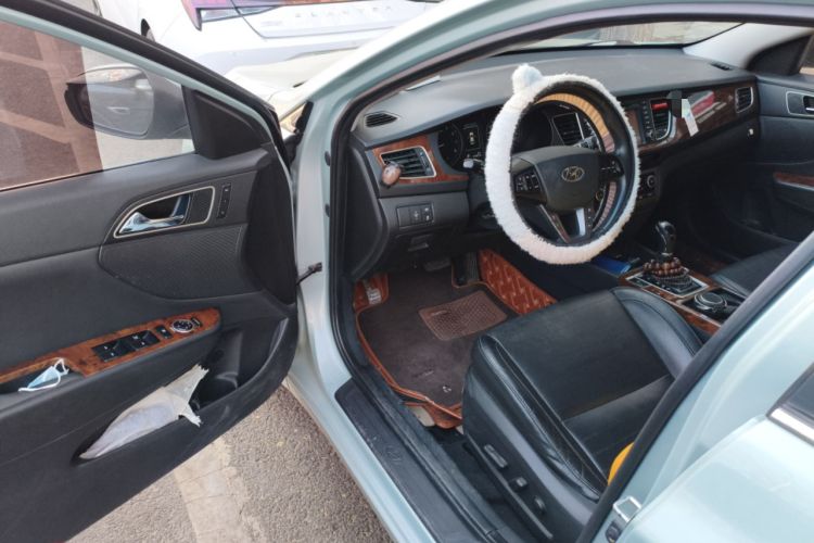 Used Hyundai Mistra 2014 2.0L Automatic Flagship TOP
