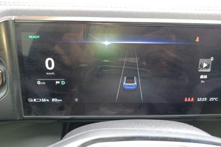 Used Nio EC6 2020 605 km Sport Edition Instrument Cluster