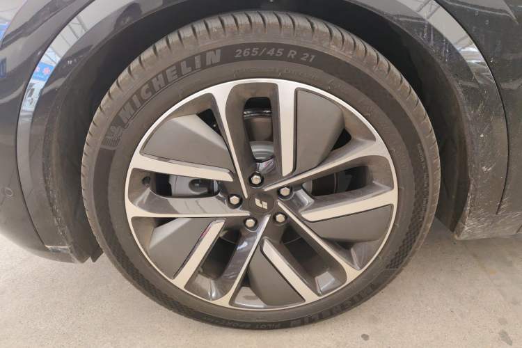 Used Li Auto L9 2024 Ultra Model
