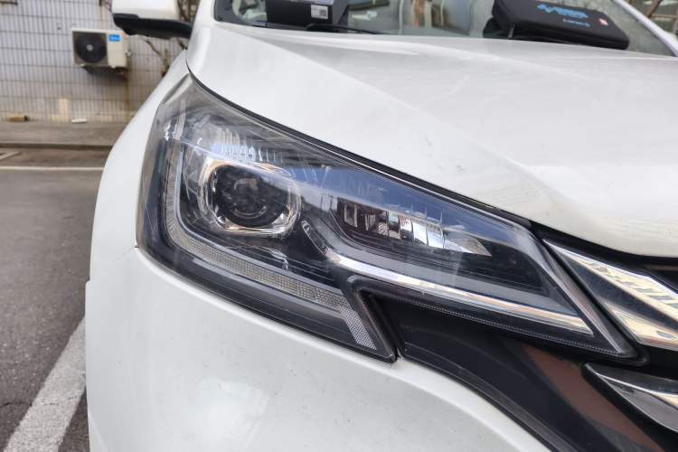 Used Dongfeng Aeolus AX7 2018 Classic 1.6T Automatic Luxury Model
