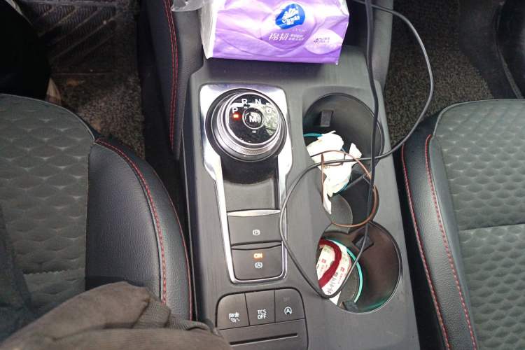 Used Ford Focus 2020 Hatchback EcoBoost 180 Automatic ST Line Gear Lever