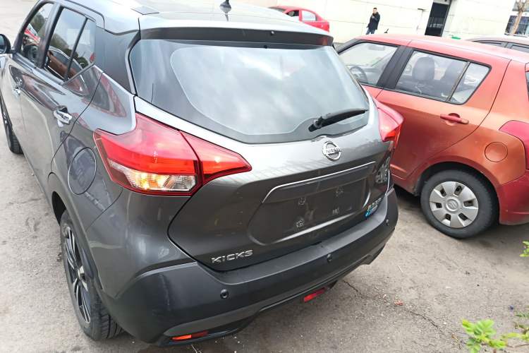 Used Nissan Kicks 2017 1.5L CVT Smart Drive Edition
