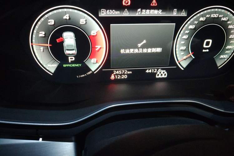 Used Audi A4L 2022 40 TFSI Luxury Dynamic Model Odometer Close Up