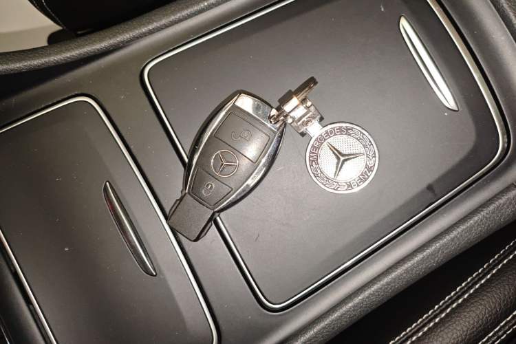 Used Mercedes-Benz GLA 2018 GLA 200 Fashion Model Vehicle Key