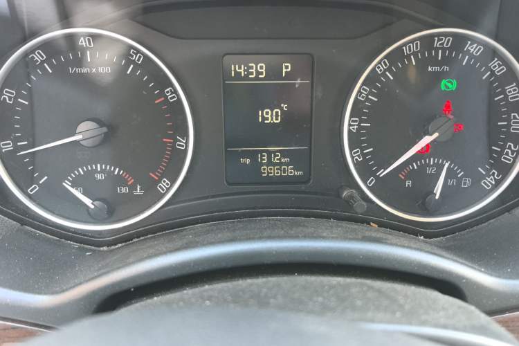 Used Skoda Octavia 2012 1.6L Automatic Yijun Edition
