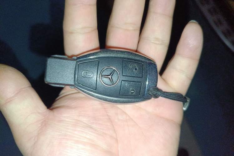 Used Mercedes-Benz GLC Coupe 2019 Facelift GLC 260 4MATIC Coupe SUV
