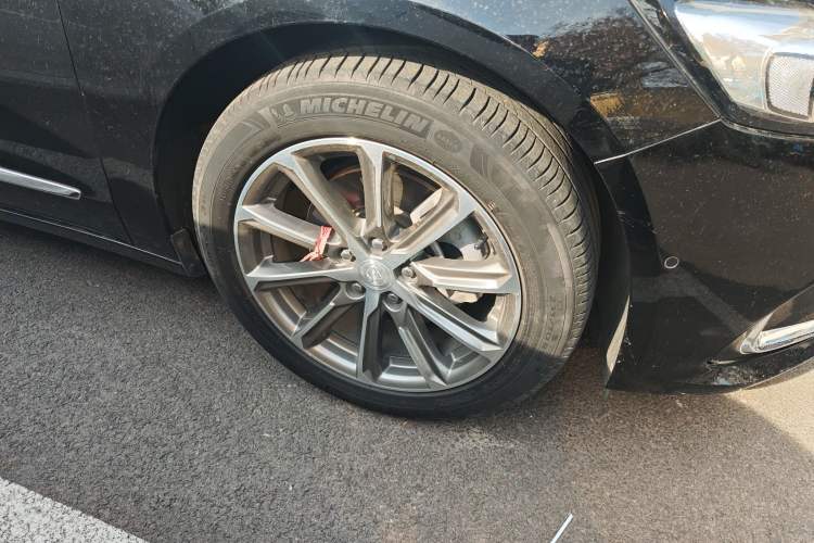 Used Buick LaCrosse 2021 652T Premium Edition
