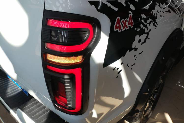 Used Great Wall Poer 2021 2.0T Global Version Automatic Gasoline 4x4 Sporty Standard-Box GW4C20B