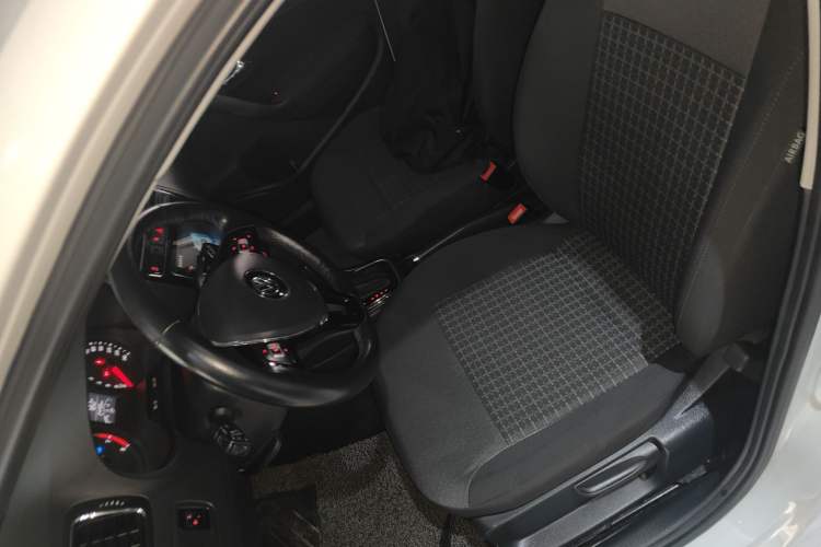 Used Volkswagen Polo 2018 1.5L Automatic Enjoyment Model
