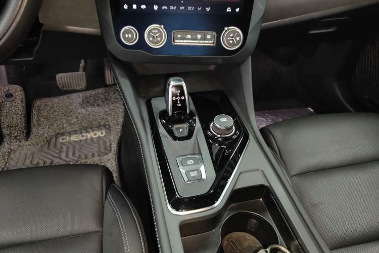 Used Lynk & Co 03 2022 2.0TD DCT JingPro
