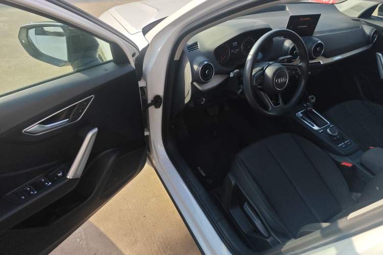 Used Audi Q2L 2021 35 TFSI Progressive Dynamic Edition