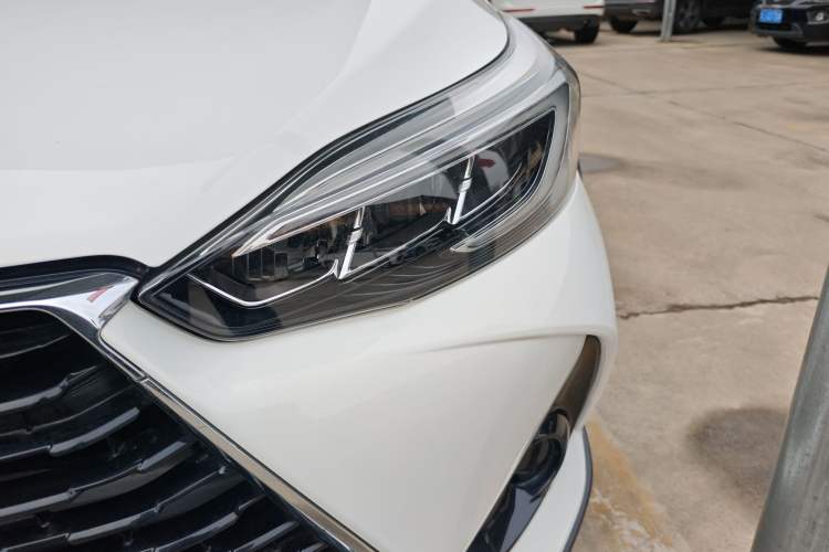 Used Toyota YARiS L Zhi Xuan 2021 X-Trail 1.5L CVT Leading Edition
