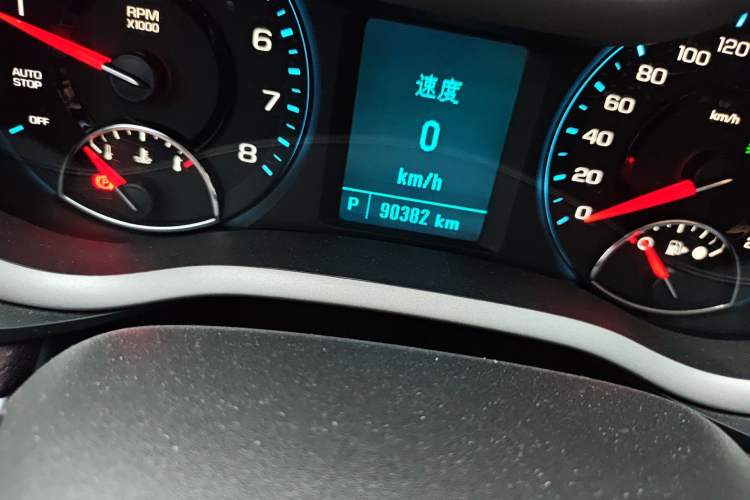 Used Chevrolet Malibu 2018 530T Automatic Luxury Edition Odometer Close Up