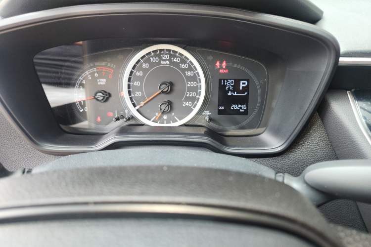 Used Toyota Levin 2021 185T CVT Entry-Level Version Odometer Close Up