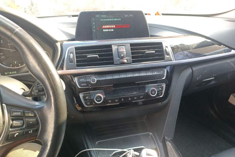 Used BMW 3 Series 2018 320Li xDrive Fashion Model