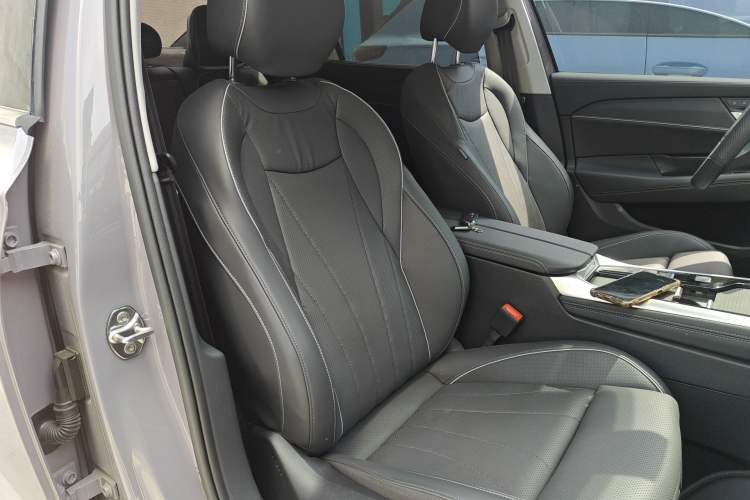 Used Volkswagen Passat 2025 Pro 380TSI Dragon Supreme Edition