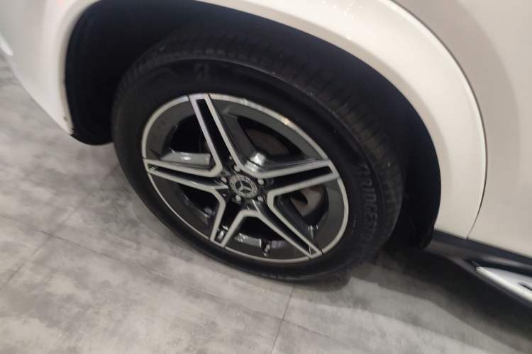 Used Mercedes-Benz GLE 2020 GLE 450 4MATIC Stylish Model
