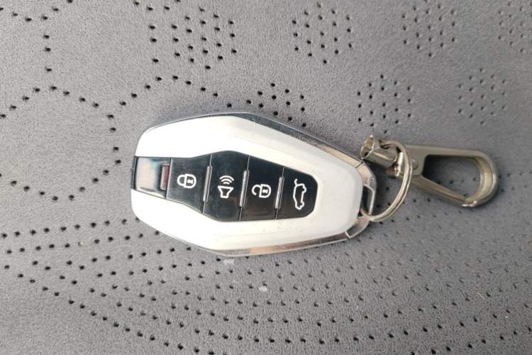 Used JETOUR X90 2020 1.6T DCT Shadow Edition 6-Seater Vehicle Key