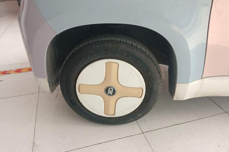 Used Know Beans Rainbow 2024 Colorful Cloud Edition Left Front Wheel Hub