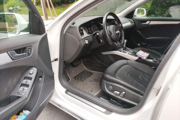 Used Audi A4L 2016 35 TFSI Collector's Edition Automatic Standard Model Driver Seat